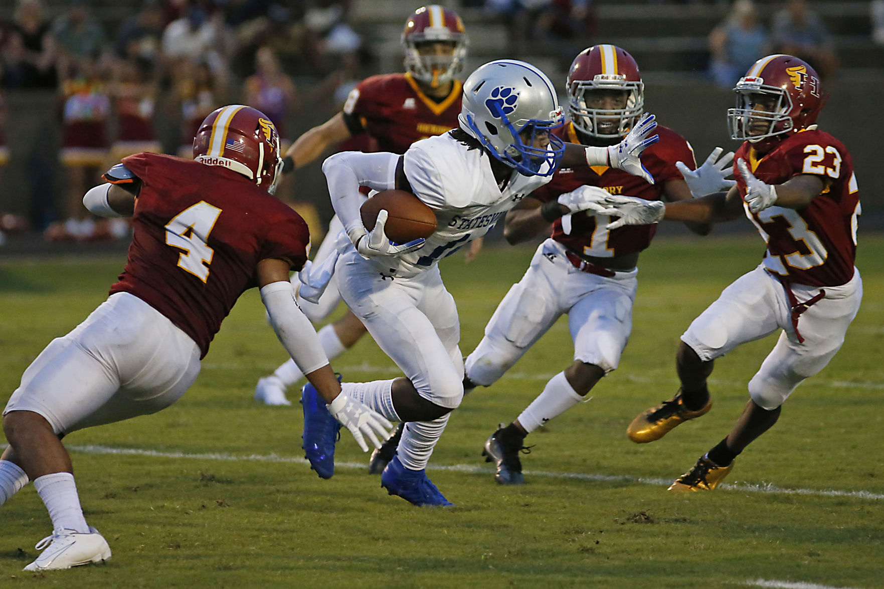 Hickory vs. statesville (12).jpg